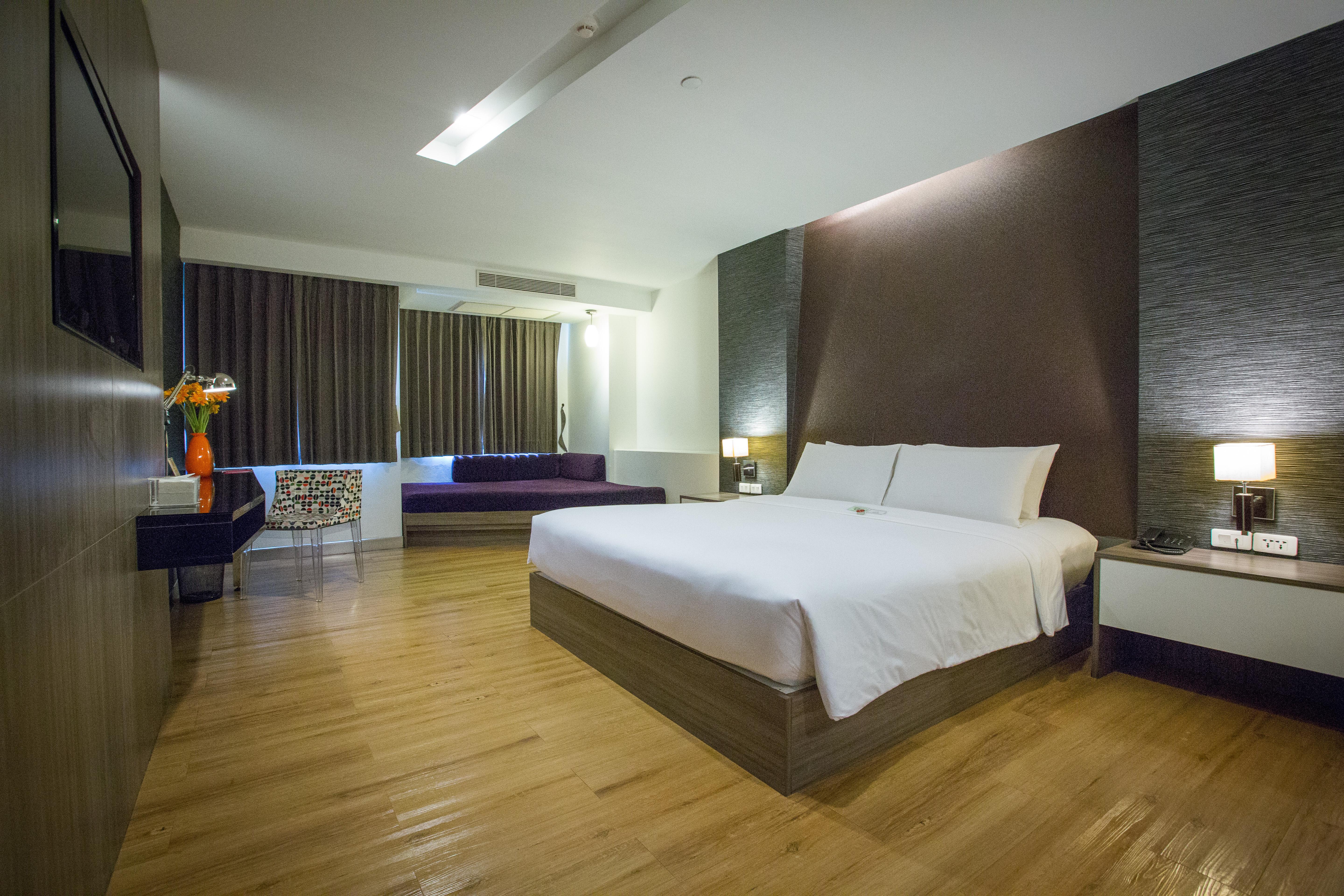 Trinity Silom Hotel Banguecoque Exterior foto